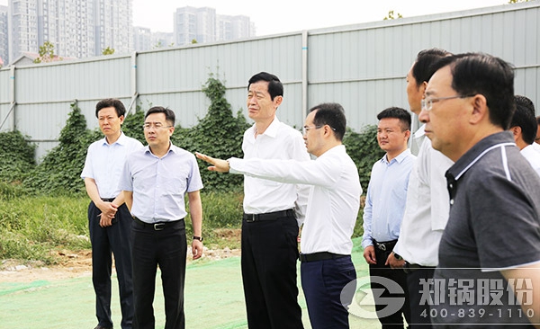 郑州市领导一行视察指导环球国际产业园项目