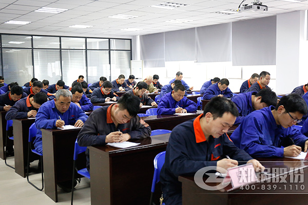 环球国际股份铆焊工比武
