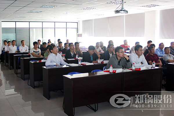 环球国际股份举办司炉工安全知识培训 .jpg