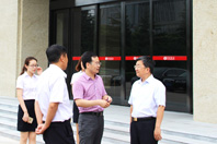 河南省商务厅副厅长张雷明莅临环球国际调研 -1
